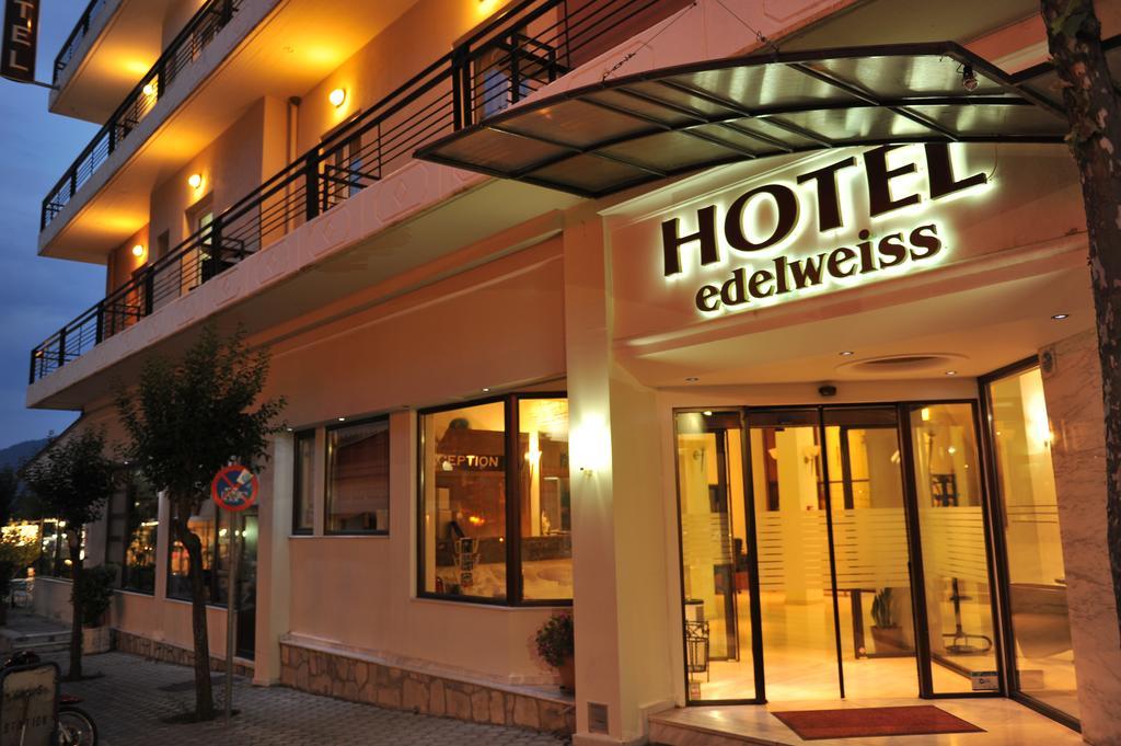 كالامباكا Hotel Edelweiss المظهر الخارجي الصورة